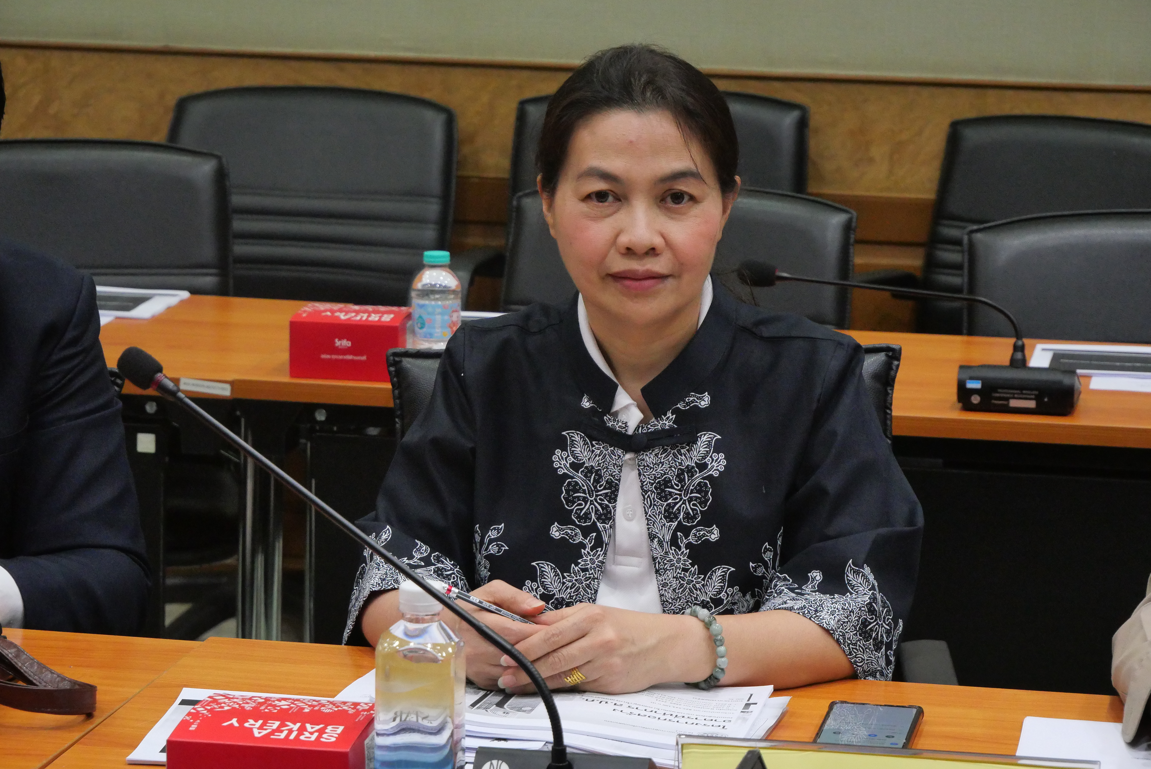 title - ส.ป.ก. ประชุมการติดตามและสังเกตการณ์ โครงการที่มีวงเงินงบประมาณสูง ตั้งแต่ 500 ล้านบาทขึ้นไป ครั้งที่ 1/2569 